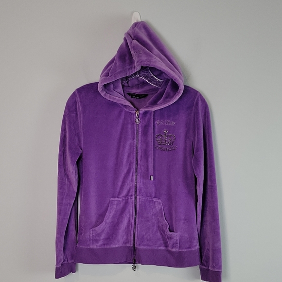 BCBGMaxAzria Tops - BCBGMAxazria Y2k Purple velvet hoodie jacket